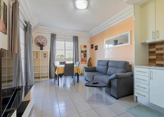 Cozy 1br Near Orlando Complex 아파트 *